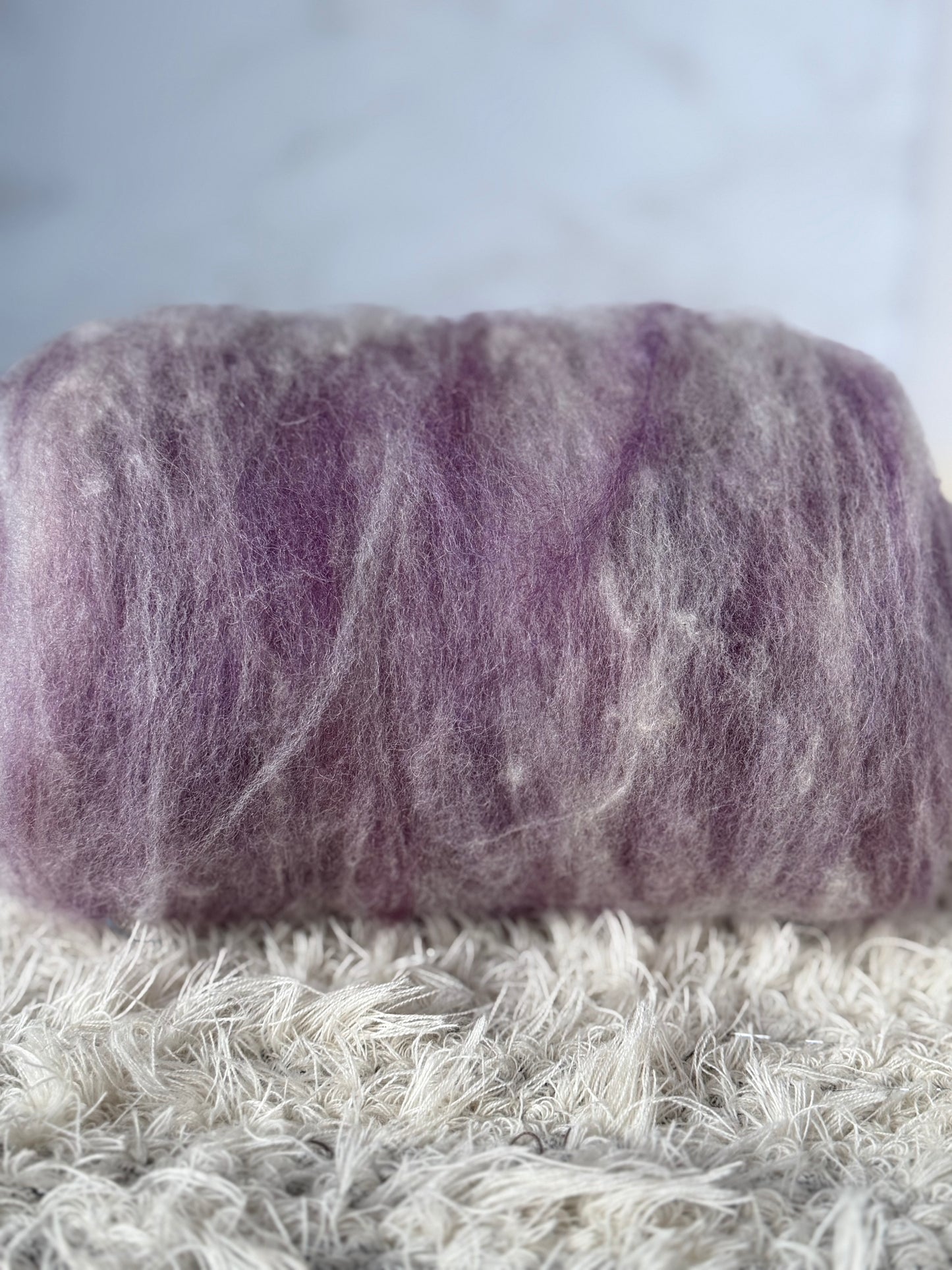 Treleven's Lavender Mist- 2oz Luxury Spinning Batt