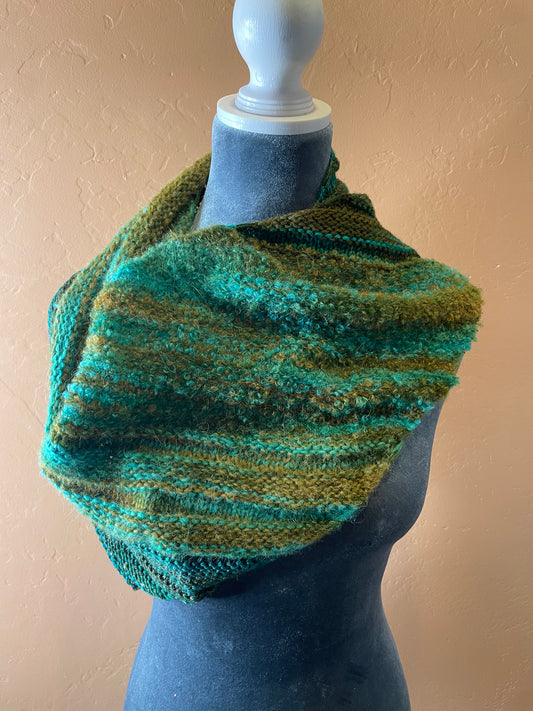 Peacock Shawlette