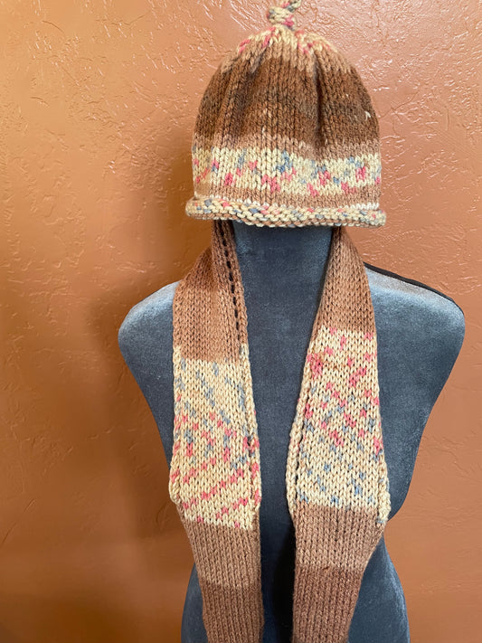 Child’s hat and scarf set.
